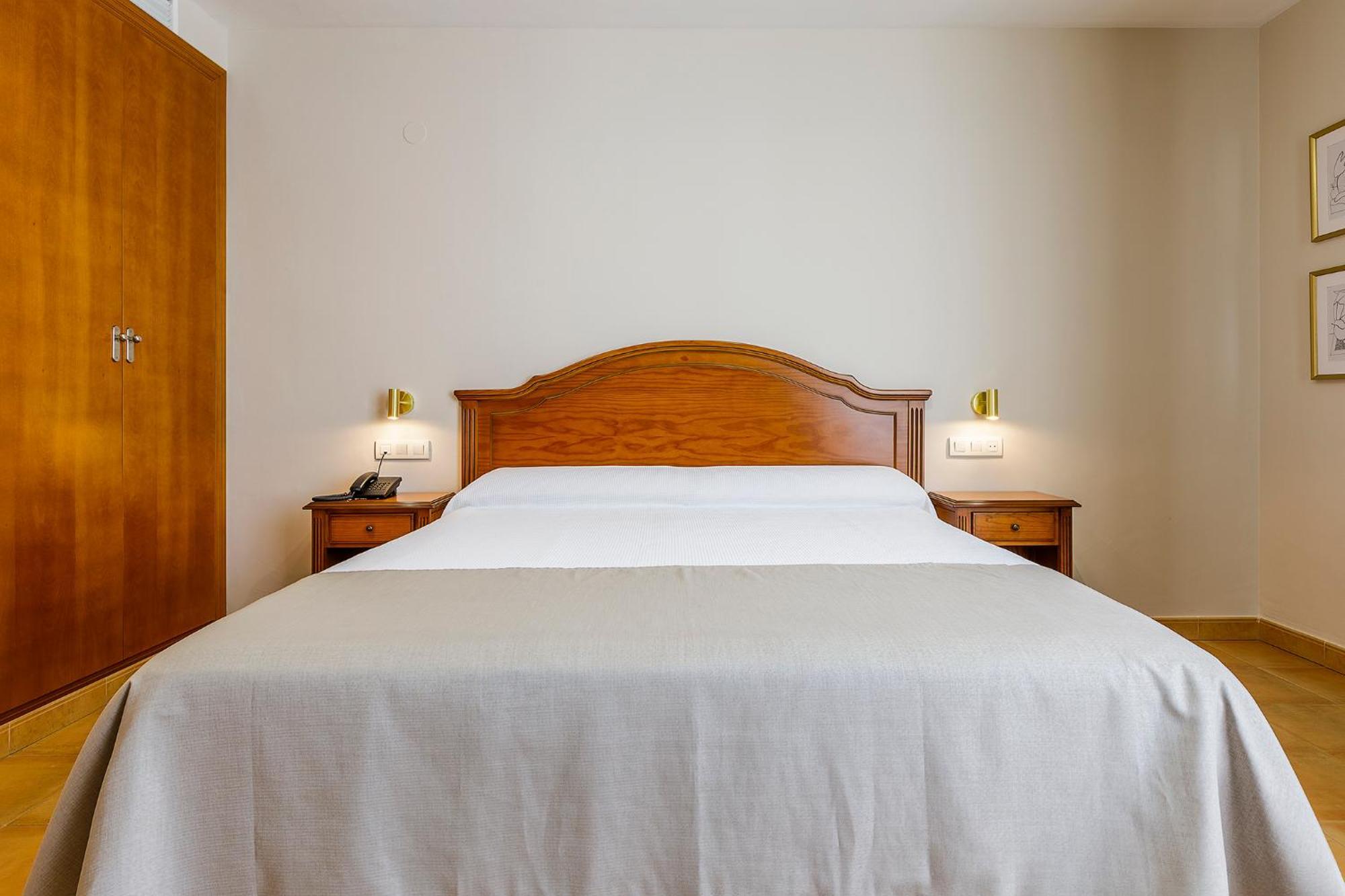 Hotel Almijara - Mares ลาเอร์ราดูรา ภายนอก รูปภาพ
