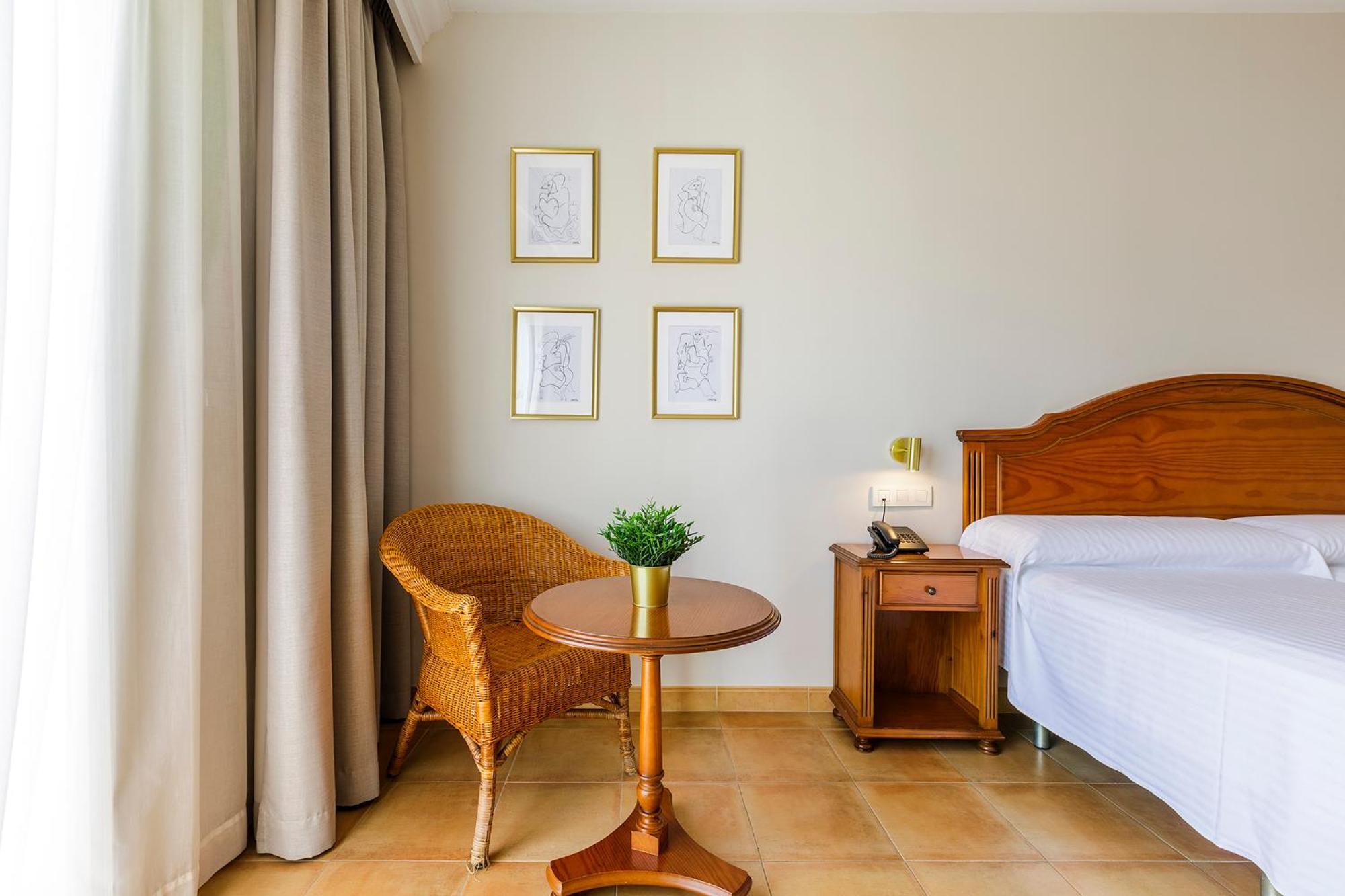 Hotel Almijara - Mares ลาเอร์ราดูรา ภายนอก รูปภาพ